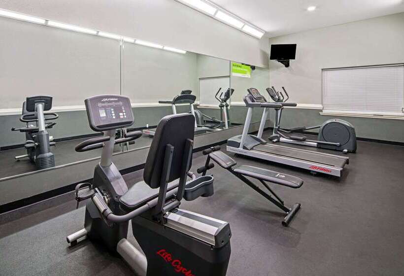 בית מלון כפרי La Quinta By Wyndham Brownsville North