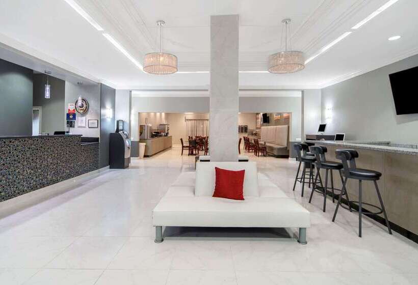 בית מלון כפרי La Quinta By Wyndham Brownsville North