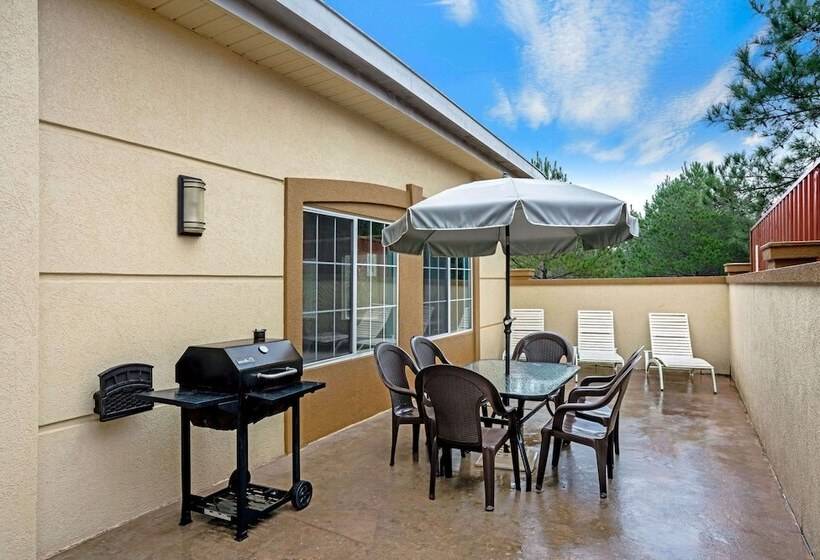 فندق La Quinta By Wyndham Conroe