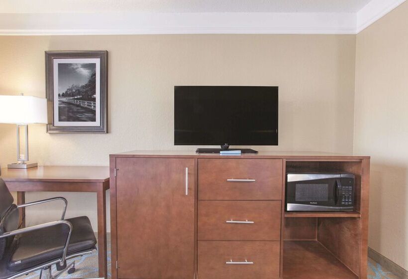 فندق La Quinta By Wyndham Elizabethtown