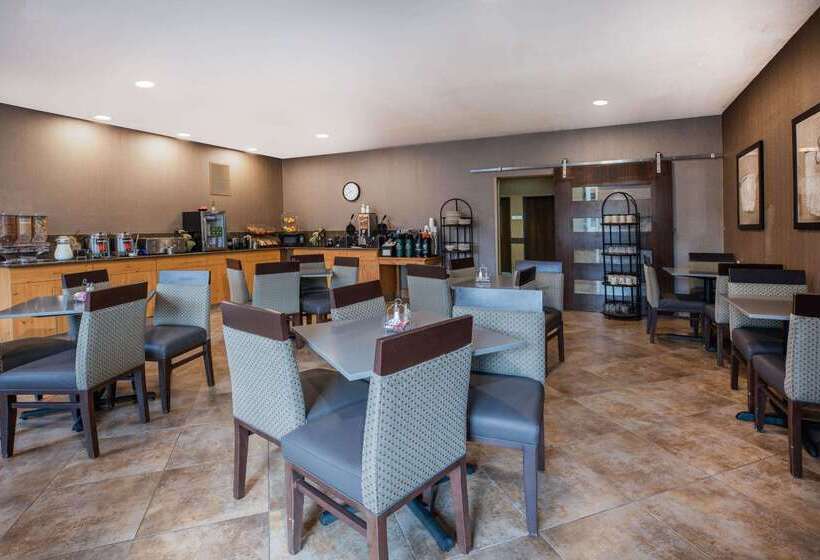 호텔 La Quinta By Wyndham Eugene