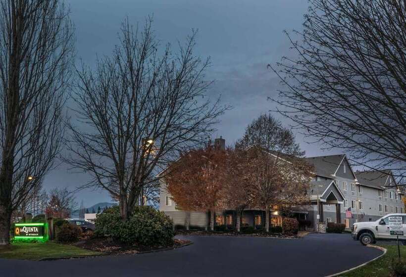 호텔 La Quinta By Wyndham Eugene