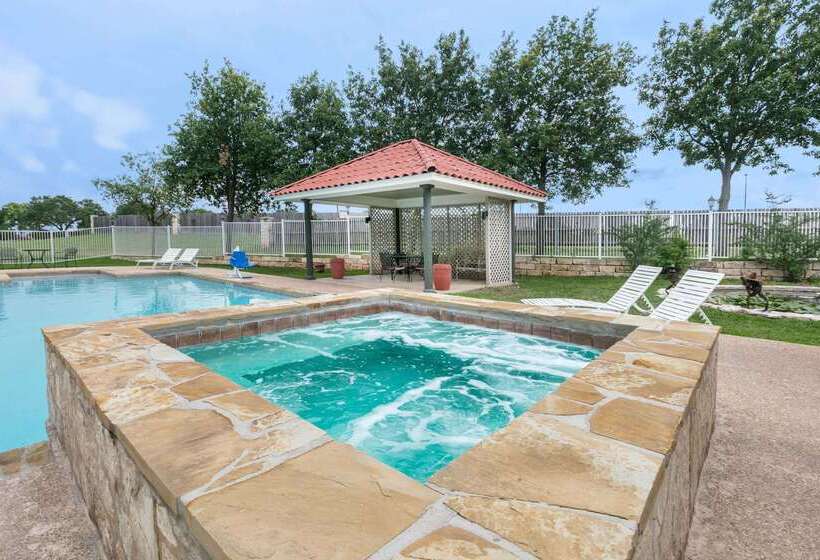 ホテル La Quinta Inn & Suites By Wyndham Fredericksburg