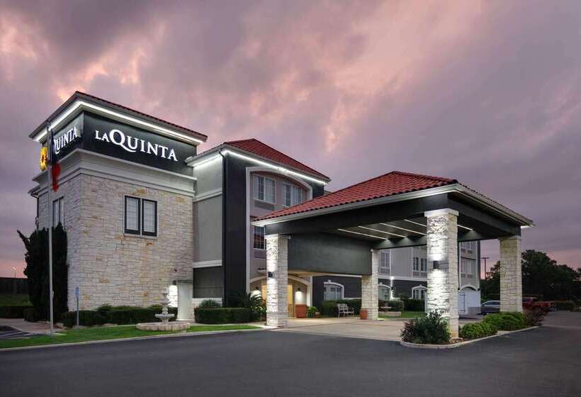 ホテル La Quinta Inn & Suites By Wyndham Fredericksburg