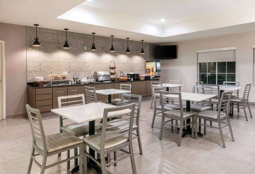 ホテル La Quinta Inn & Suites By Wyndham Fredericksburg