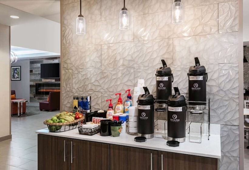 ホテル La Quinta Inn & Suites By Wyndham Fredericksburg