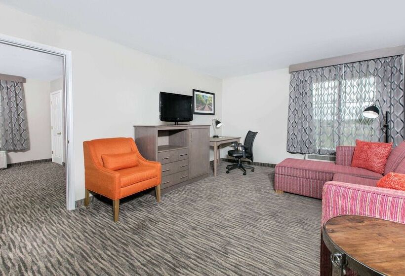 ホテル La Quinta Inn & Suites By Wyndham Fredericksburg