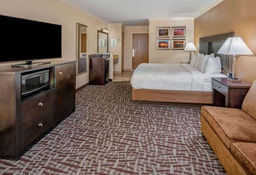 هتل La Quinta By Wyndham Moab