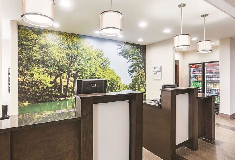 فندق La Quinta By Wyndham New Braunfels