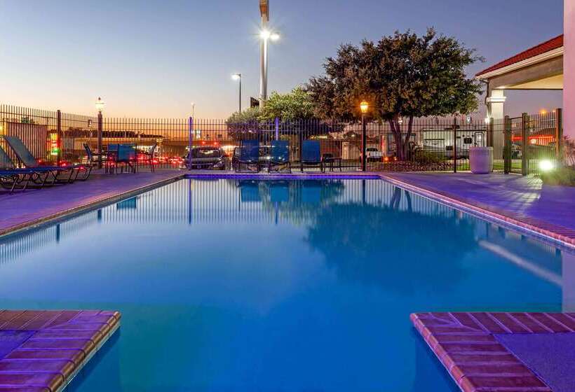 فندق La Quinta By Wyndham New Braunfels