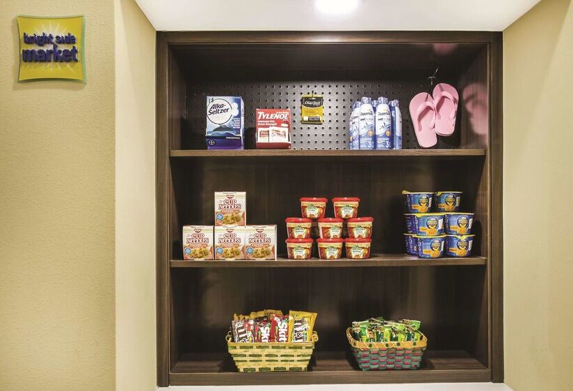 فندق La Quinta By Wyndham Oceanfront Daytona Beach