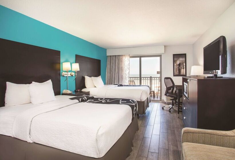 בית מלון כפרי La Quinta By Wyndham Oceanfront Daytona Beach