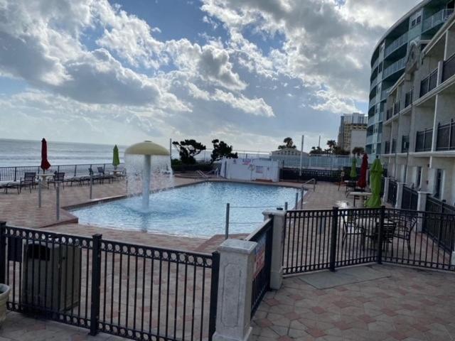 فندق La Quinta By Wyndham Oceanfront Daytona Beach