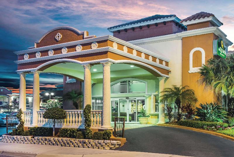 בית מלון כפרי La Quinta By Wyndham Oceanfront Daytona Beach