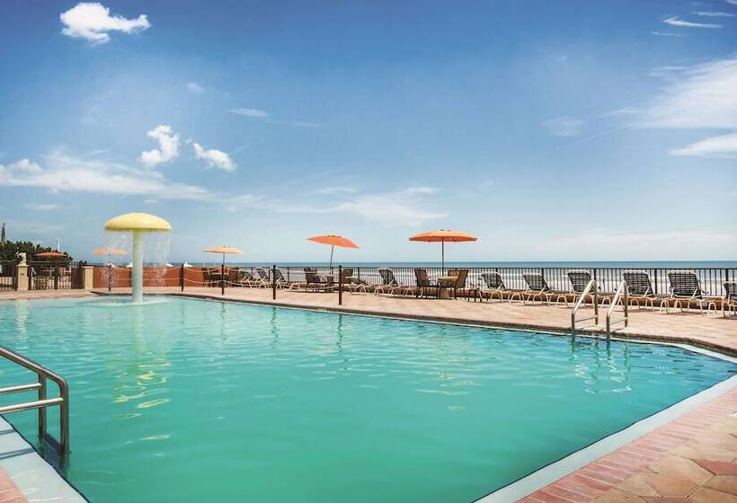 فندق La Quinta By Wyndham Oceanfront Daytona Beach