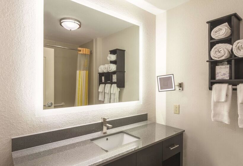 호텔 La Quinta By Wyndham Prattville