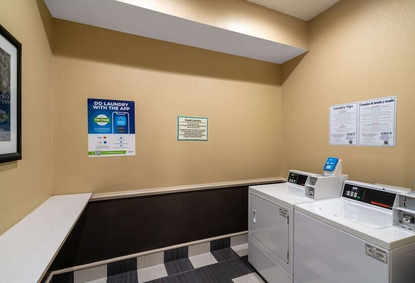 호텔 La Quinta By Wyndham Prattville