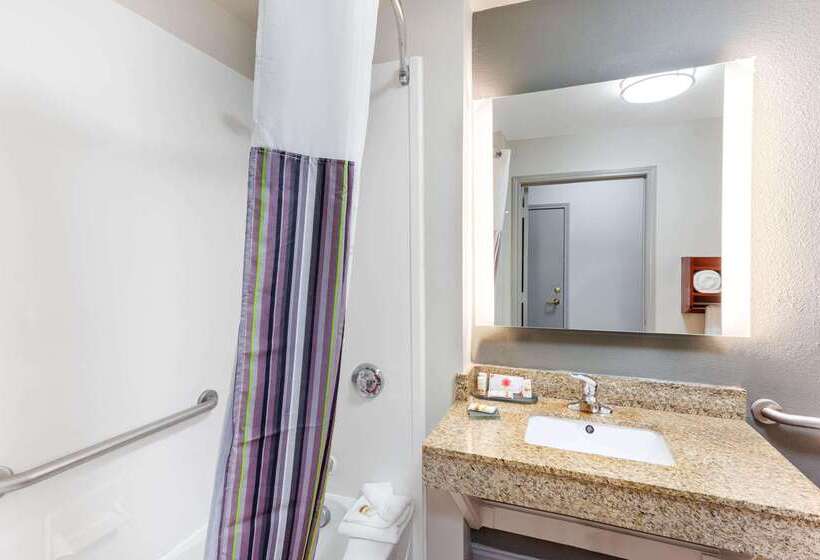 فندق La Quinta By Wyndham Seguin