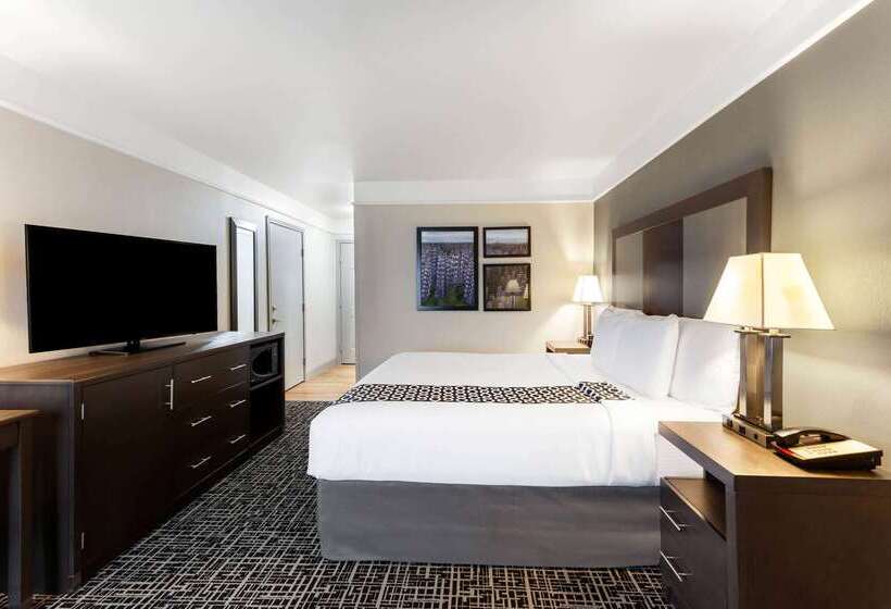 فندق La Quinta By Wyndham Seguin