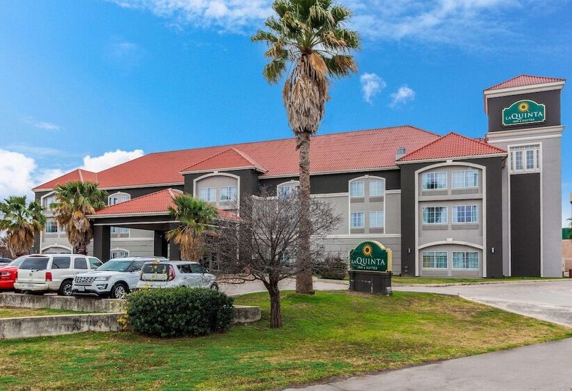 فندق La Quinta By Wyndham Seguin