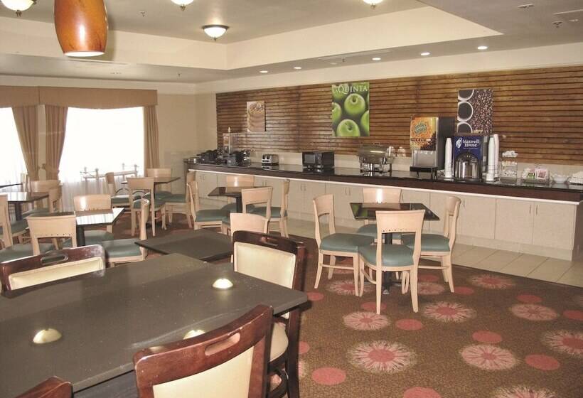فندق La Quinta By Wyndham Seguin