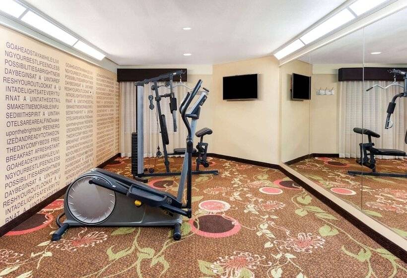 בית מלון כפרי La Quinta By Wyndham Seguin