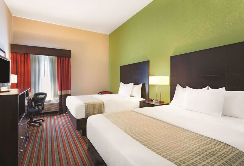 فندق La Quinta By Wyndham Tampa Bay Area Tampa South