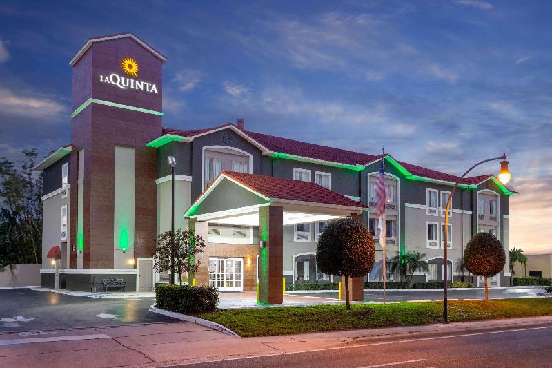 فندق La Quinta By Wyndham Tampa Bay Area Tampa South