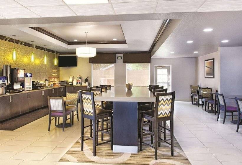 فندق La Quinta By Wyndham Tampa Bay Area Tampa South