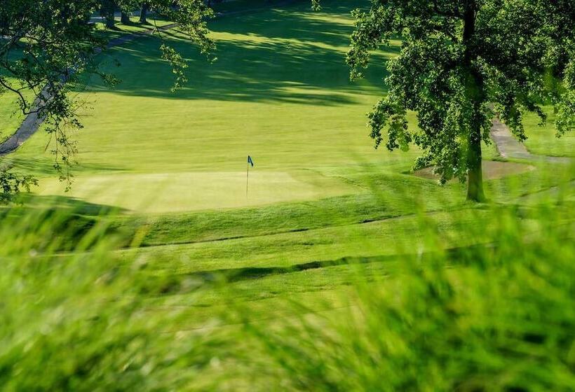 בית מלון כפרי Lakeview Golf Resort