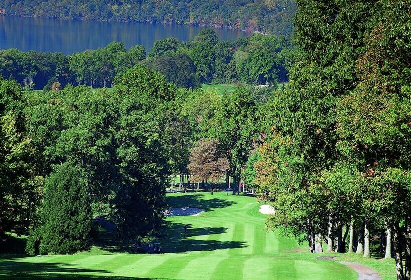 בית מלון כפרי Lakeview Golf Resort