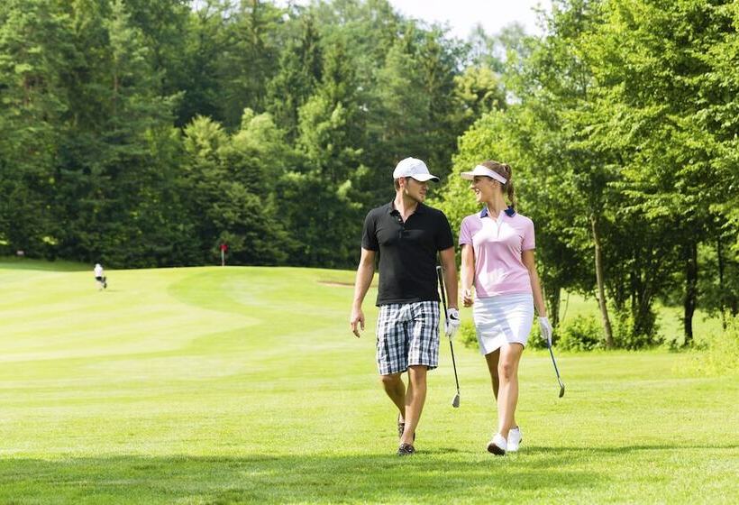 בית מלון כפרי Lakeview Golf Resort