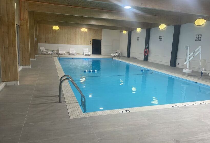 בית מלון כפרי Lakeview Golf Resort