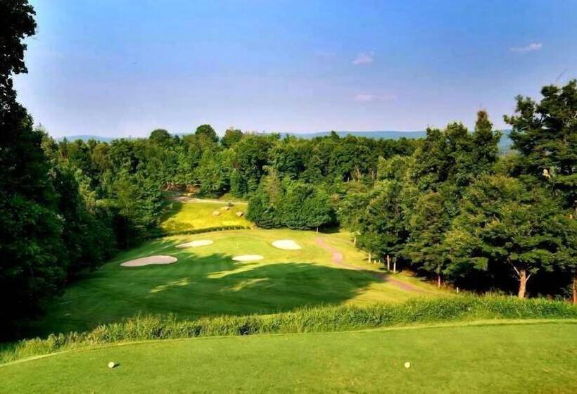 בית מלון כפרי Lakeview Golf Resort