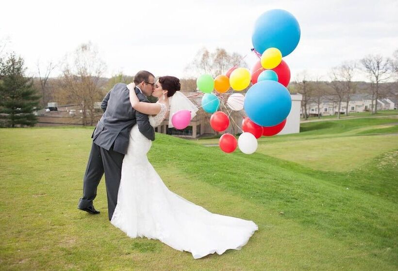 בית מלון כפרי Lakeview Golf Resort