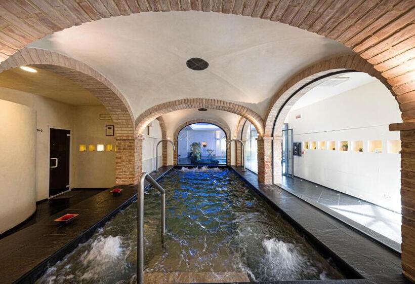 هتل L'Andana Tenuta La Badiola