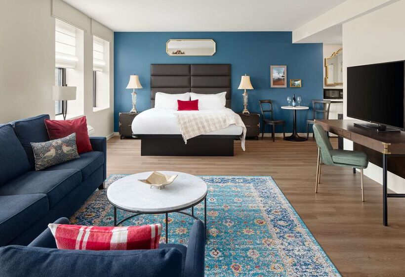 فندق Landmark Inn