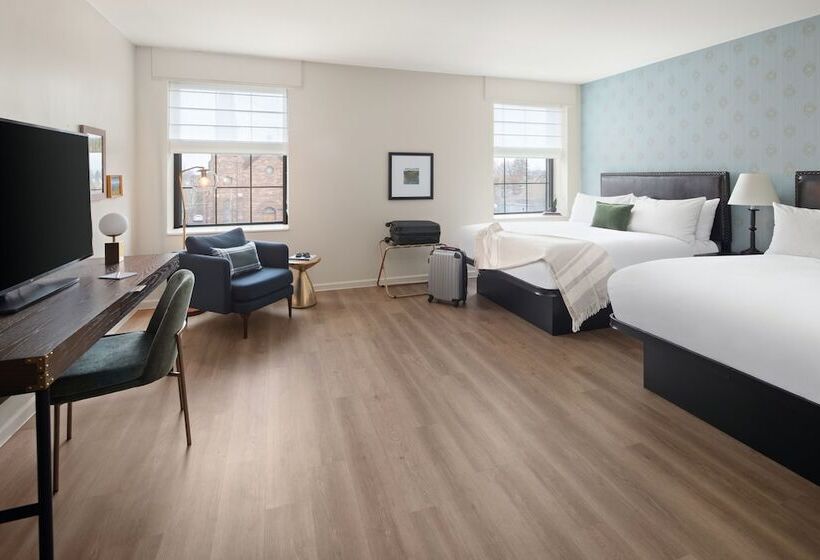 فندق Landmark Inn