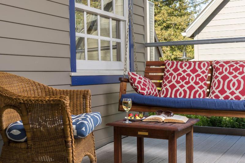 Отель Lavender, A Four Sisters Inn