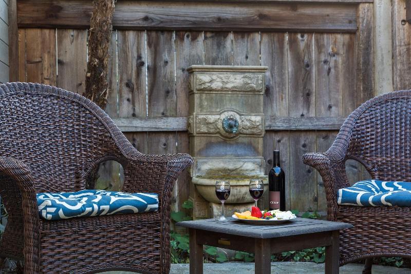 Отель Lavender, A Four Sisters Inn