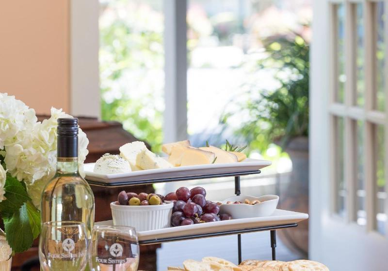 Отель Lavender, A Four Sisters Inn