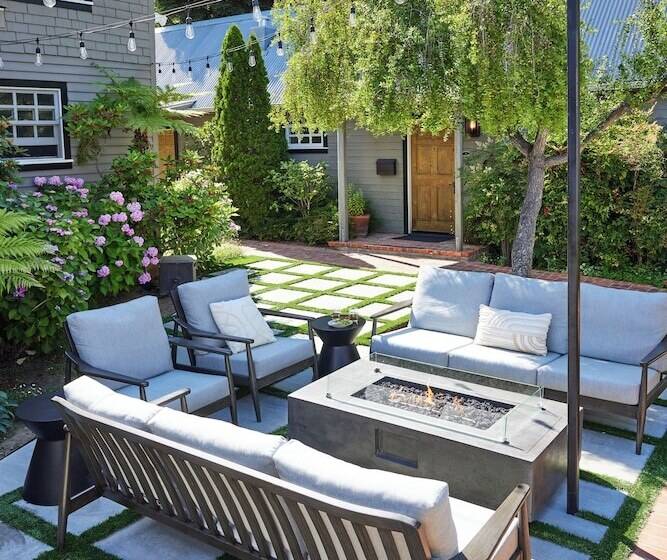 Отель Lavender, A Four Sisters Inn