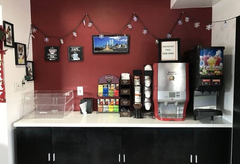 Legend Hotel Hollywood