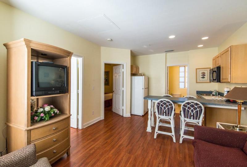 فندق The Lighthouse Resort Inn & Suites