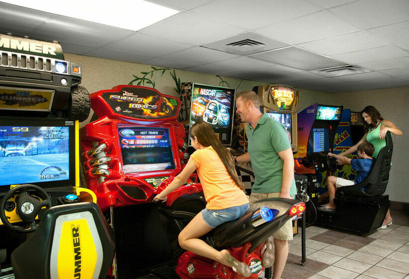 هتل Grande Cayman Resort