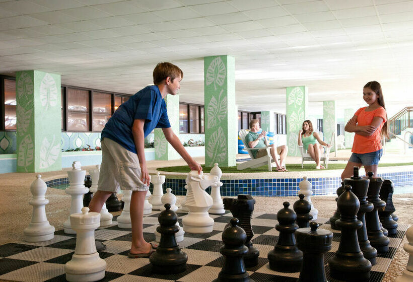 هتل Grande Cayman Resort