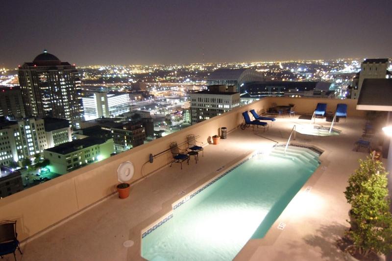 Magnolia Hotel Houston, A Tribute Portfolio