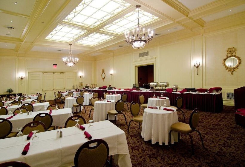 Marcus Whitman Hotel And Conference Center
