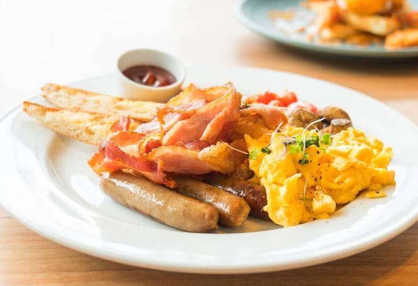 Marcus Whitman Hotel And Conference Center