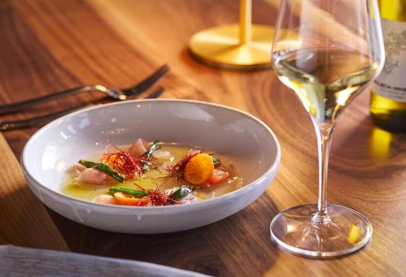 Marcus Whitman Hotel And Conference Center